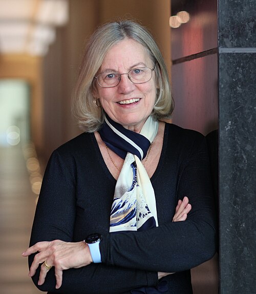 Professor Leslie Rusch